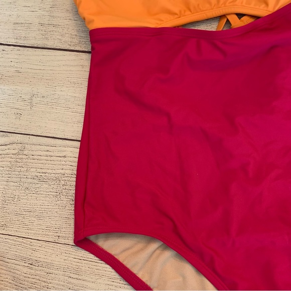 NWT Kona Sol Women's Colorblock 1 PC Swimsuit M 8-10 - Picture 3 of 10
